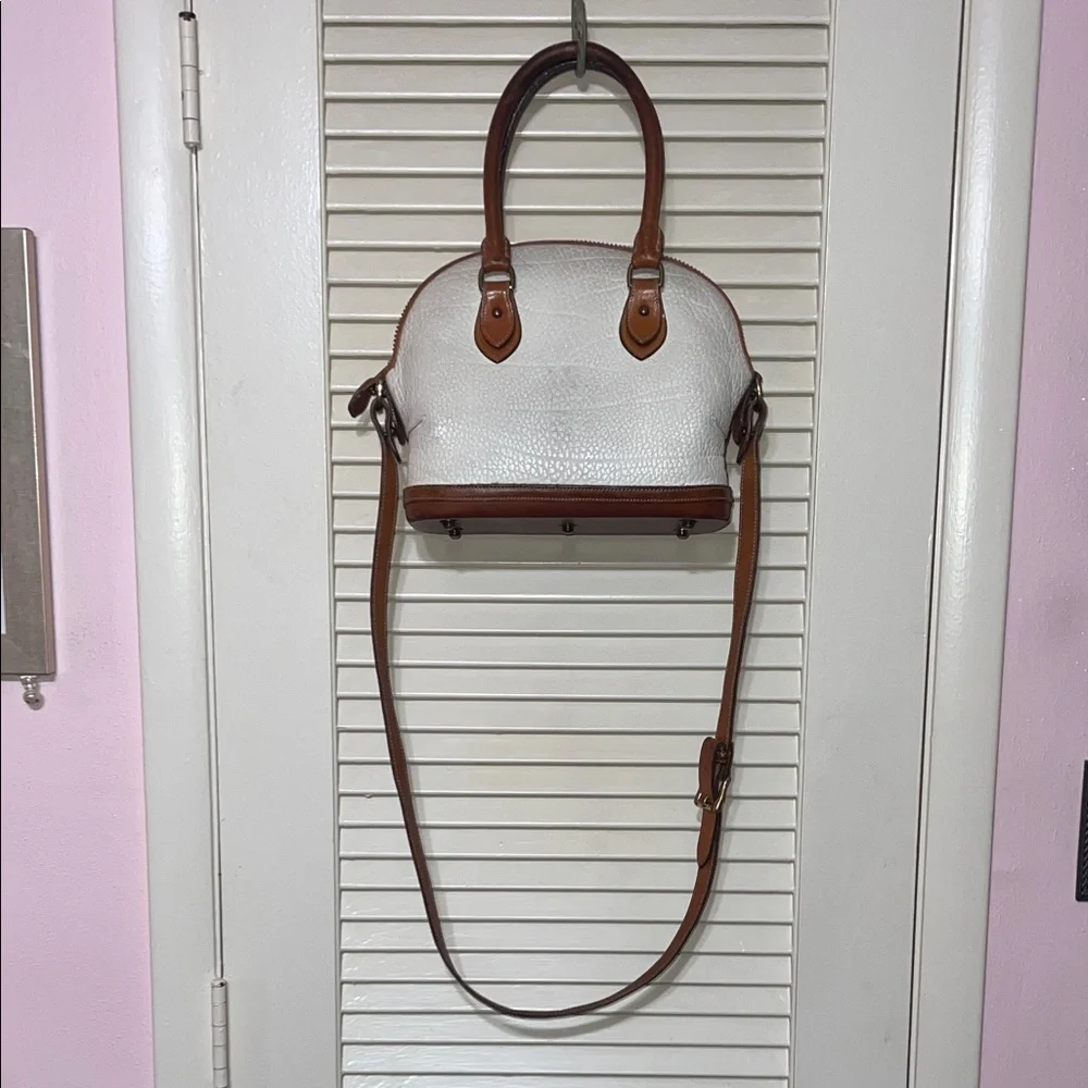 Dooney & Bourke White and Brown Satchel Vintage - Picture 3 of 9